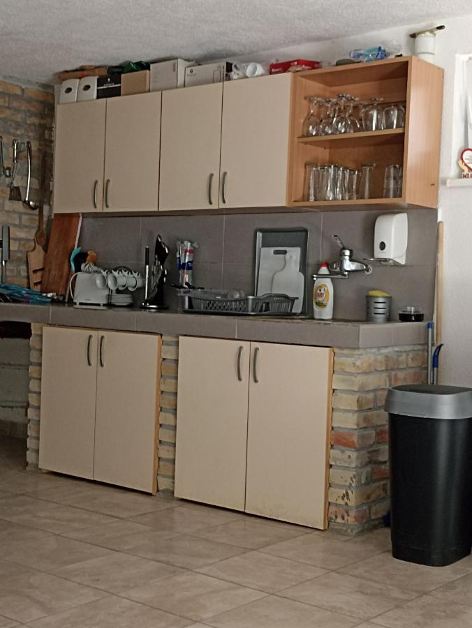 Vikendica Apartments Dunav Ms Celarevo ภายนอก รูปภาพ